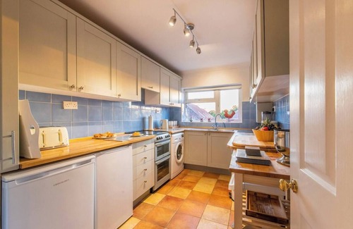 Glastonbury House | Pass the Keys | Large Luxury Glastonbury House, Stunning views!