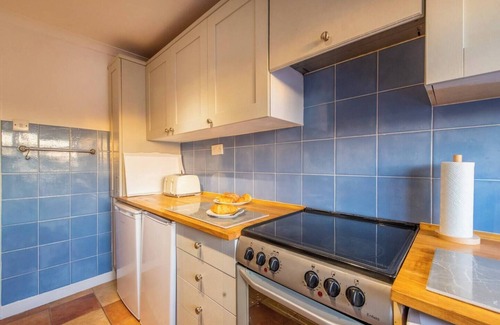 Glastonbury House | Pass the Keys | Large Luxury Glastonbury House, Stunning views!