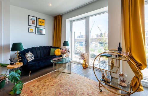 Cantelowes Apartment | Pass the Keys | Luxury Apartment with Stunning Views