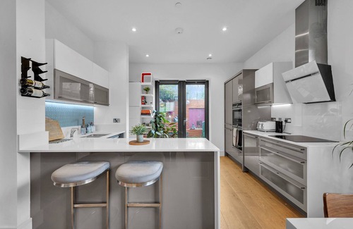 Lambeth Apartment | Pass the Keys | Modern House in Trendy Brixton