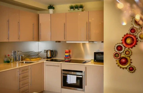 Cardiff City Centre Apartment | Pass the Keys | Perfectly Located Apartment!