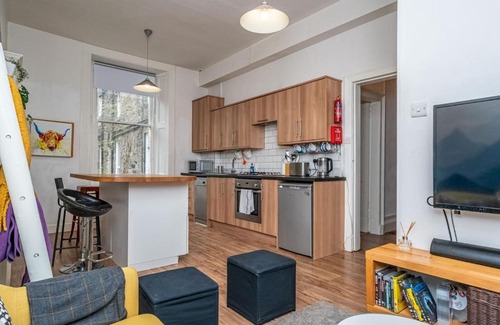 Tollcross Apartment | Pass the Keys Renovated 2 Beds flat near City Centre and Meadows