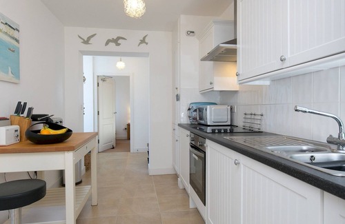 Trearddur Bay Apartment | Pass the Keys | Spectacular Sea View Apartment with free Parking