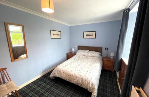 Castle Douglas House | Pass the Keys Spacious 3BR Cottage in Beautiful Rural Setting