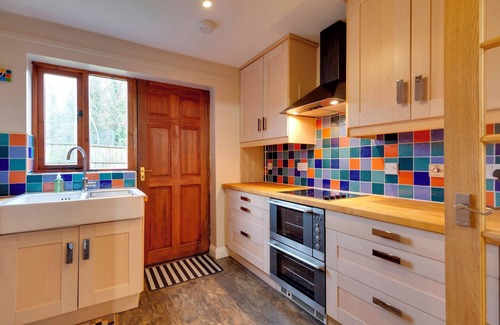 Cambridge House | Pass the Keys | Spacious Modern Home near River Cam | Free Parking