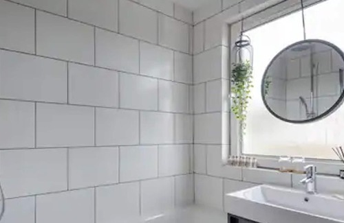 Deptford Apartment | Pass the Keys | Stylish and modern 2 bed flat Deptford