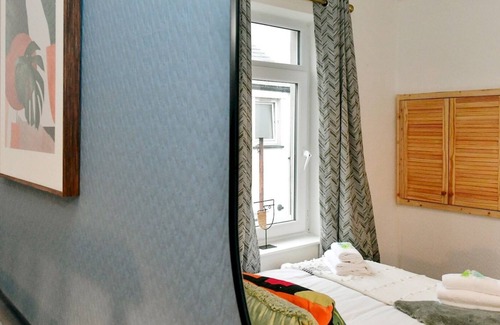 Splott Other | Pass the Keys | Stylish 2 Bed Home Close to City