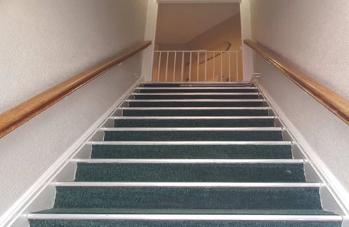 Grimsby Apartment | Pass the Keys | Superb 1st Floor Town Centre Apartment Refurbished