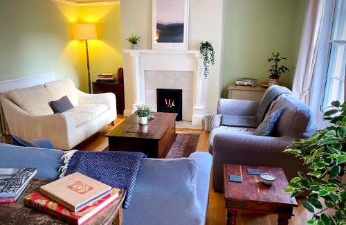 Shrewsbury House | Pass the Keys Superbly Located Handsome Georgian Townhouse
