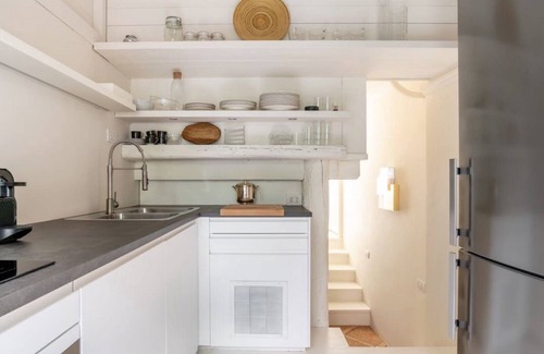Tricolore Apartment | Passion Charming Apartment