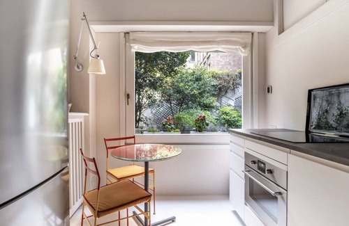 Tricolore Apartment | Passion Charming Apartment