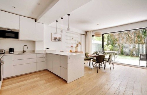 16th Arrondissement Apartment | Passy/Eiffel Tower - Amazing 2BR with garden