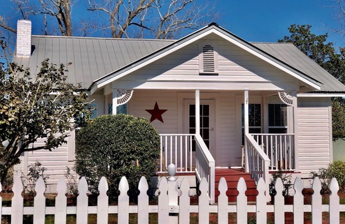 Laurel Hill House | Pastor's House at Stillwater Ranch