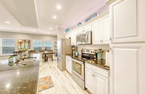 Corpus Christi House | Pathway to the Sea Su