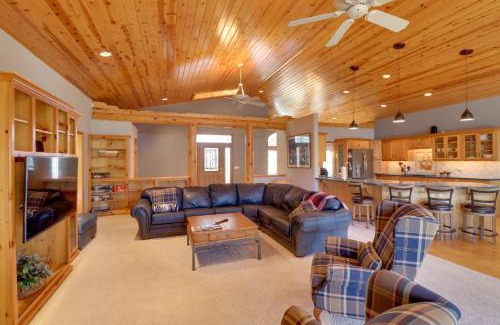 Sierra Pines House | Patio and Forest View Peaceful Show Low Home