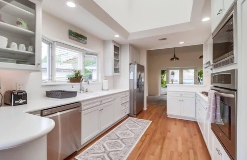 La Jolla Mesa House | Patio and rooftop ocean/bay views, pool & hot tub