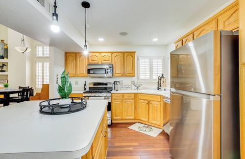 Horizon City House | Patio, Pool & Spa: Family Retreat in Horizon City!