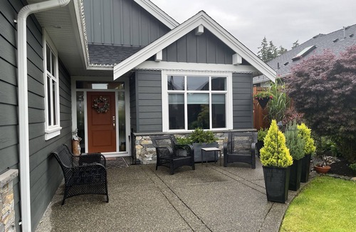 Regional District of Nanaimo House | Patio Rancher close to sandy beaches, parks and amenities