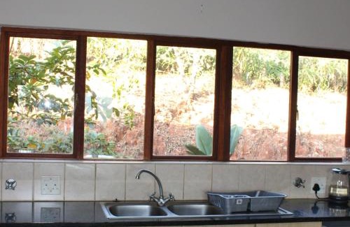 Ligfontein House | Patogeng Self Catering - Da Gama Dam view