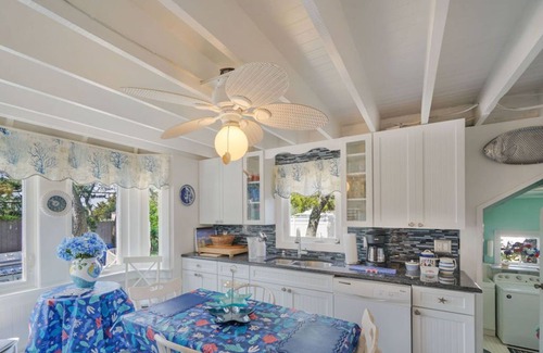 Mantoloking House | Patriot's Paradise - An Oasis just 72 steps from Private Beach + Hot Tub