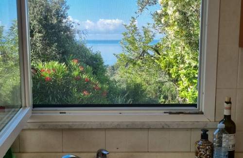 Lerici Cottage | Patty's Cottage with private parking