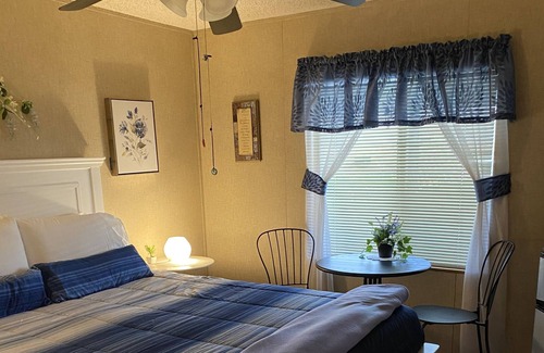 Valle Vista House | Pattys place 2 is a ROOM RENTAL ONLY, in a quite home away from home.