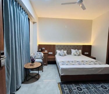 Central Area Hotel | Patwar Inn By Unity Stays