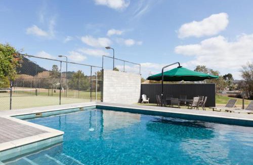 Pauanui Hotel | Pauanui Pines Motor Lodge