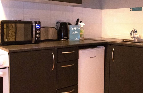 Birkenhead Apartment | Paul's Studio @ Liver House
