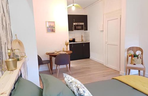 Sainte-Anne - Faubourg Noyon Apartment | Pause amiénoise - Proche centre ville - wifi Fibre