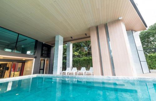 Chang Phueak Hotel | Pause and Play Hotel
