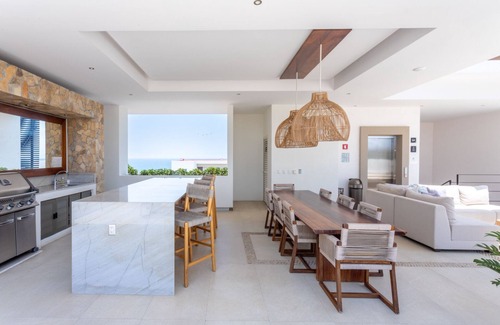 Bucerias Condo | PAVILION 2BR, Rooftop Infinity Pool & Jacuzzi with AMAZING views of the ocean.