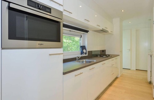 Zorgvlied Apartment | Pavilion 6 people with storage space