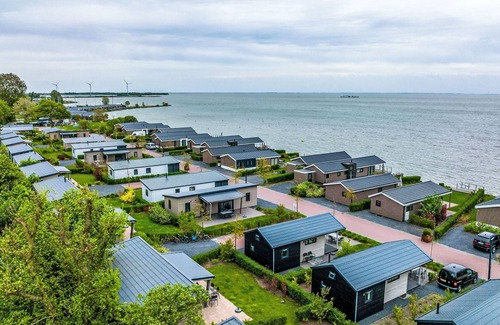 Bovenkarspel House | Pavilion Waterfront 6 by Interhome