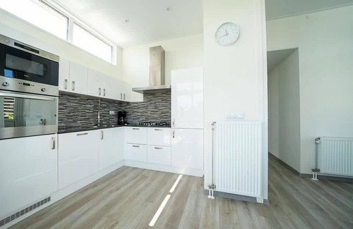 Nunspeet House | Pavilion Waterfront 6