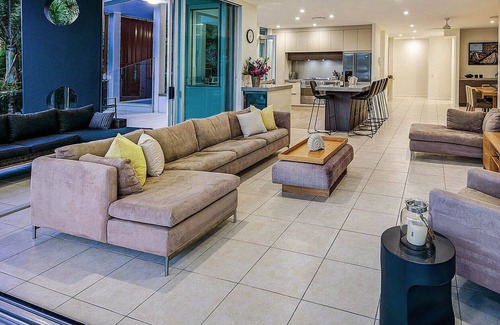 Hamilton Island Apartment | Pavillions 8, Pavillions 8