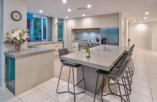 Hamilton Island Apartment | Pavillions 8, Pavillions 8