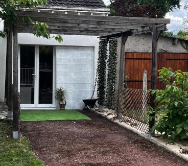 Ligny-le-Ribault Villa | Pavillon de Tranquillité en Sologne