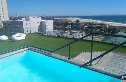 Humewood Apartment | Paxton Luxury Apartments self-catering