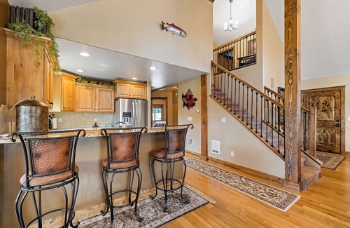 McCall House | Payette RIver Estate - Game Room - Hot tub - Firepit - AC - Trailer parking