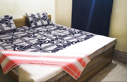 Etmadpur House | Paying R.B guesthouse