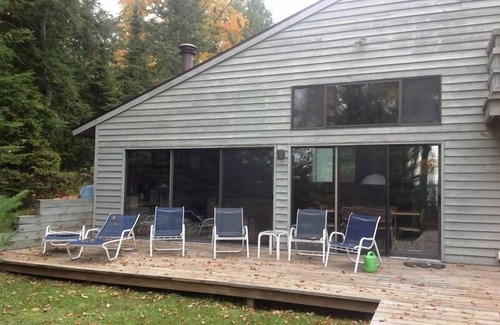 La Pointe House | Payne Cottage - Family Home with Lake Superior Access!
