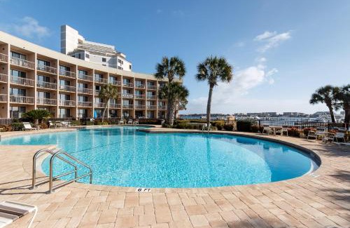 Fort Walton Beach Apartment | PB A108-Executive Studio Condo at Great Rates!