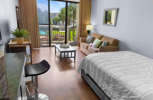 Fort Walton Beach House | PB B205 - Cozy Bay Studio With Optional Boat Slip