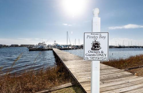 Fort Walton Beach House | PB B205 - Cozy Bay Studio With Optional Boat Slip