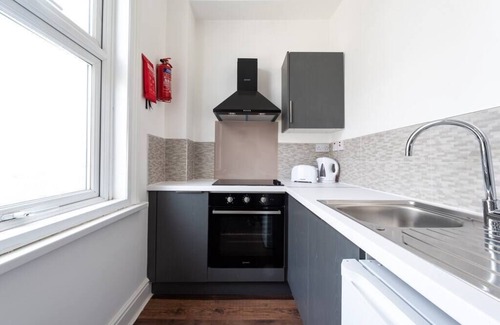 Abingdon Apartment | PBC | Large Studio - Earl's Court 119 - EC6