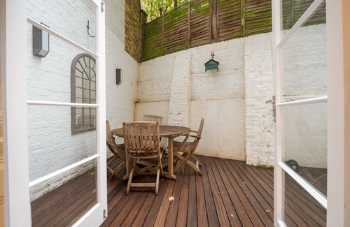 Holland Park Apartment | PBC | One Bed Flat w/Terrace Notting Hill CLR