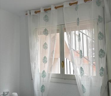Peniscola Apartment | Peñiscola apartamento con piscina, barbacoa y wifi