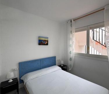 Peniscola Apartment | Peñiscola apartamento con piscina, barbacoa y wifi