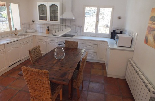 Seillans Villa | Peace and quiet at the large pool in a private location - Villa Christiane